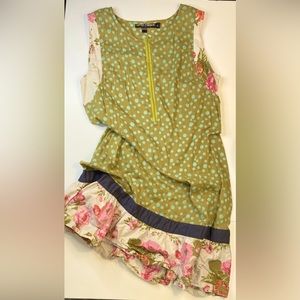 Boutique dress, multi-patterned knee length. Cute!